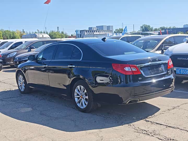 Hongqi H7 2015 2.0 T Luxury — фото 4