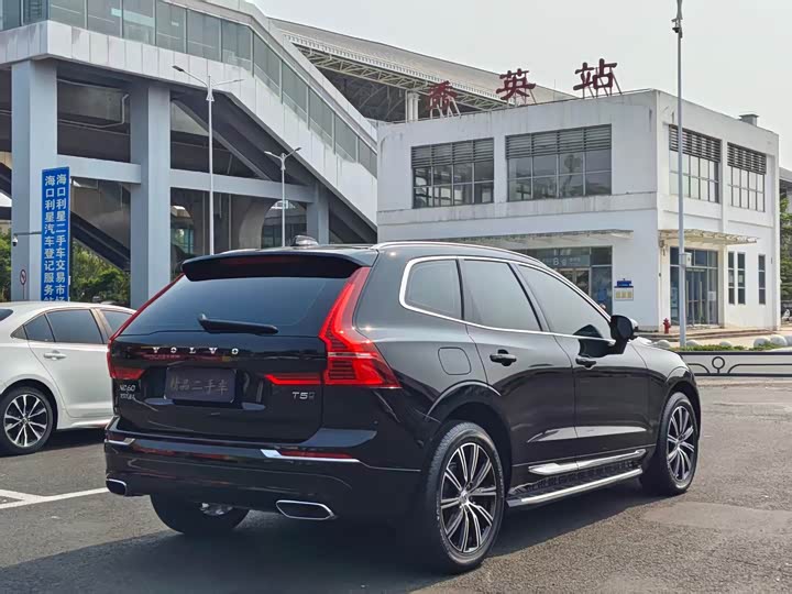 Volvo XC60 2020 T 5 4 WD — фото 9
