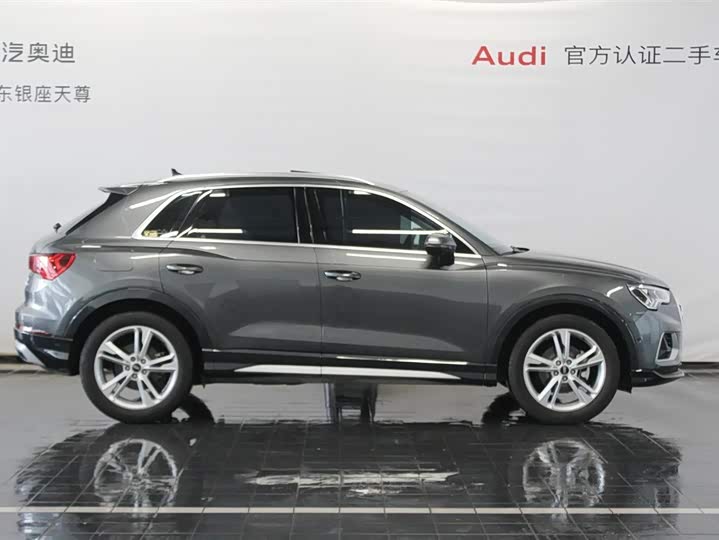 Audi Q3 2023 35 TFSI (1.5 T) — фото 4