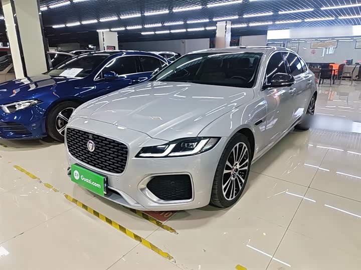 Jaguar XFL 2024 2.0 T P 250 2 WD — фото 1