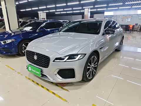 Jaguar XFL 2024 2.0 T P 250 2 WD — фото 26