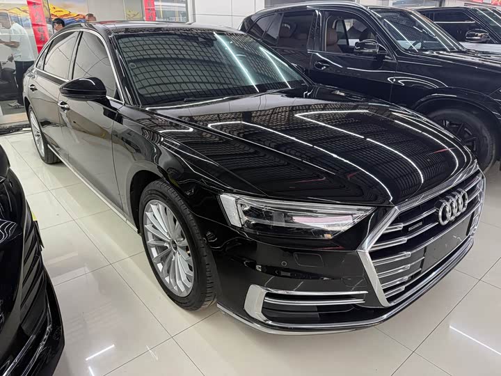 Audi A8 2021 A 8 L 50 TFSI quattro Comfort — фото 11