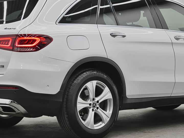 Mercedes-Benz GLC 2020 GLC 260 L 4 MATIC — фото 12