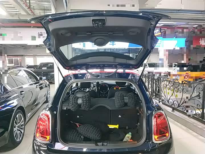 MINI Hatch — фото 19