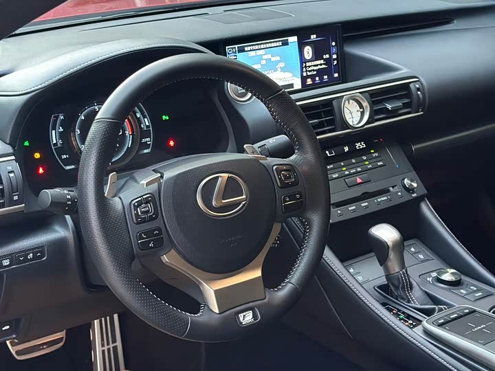 Lexus RC 2018 RC 300 F SPORT — фото 11
