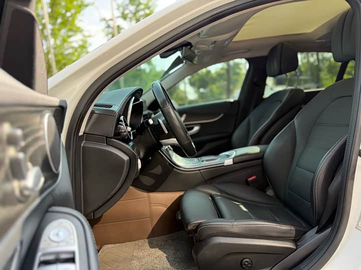Mercedes-Benz C-Class 2021 C 200 L — фото 16