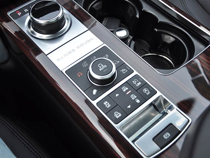 Land Rover Range Rover — фото 11