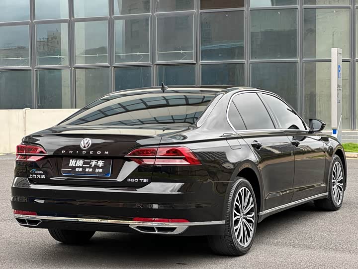 Volkswagen Phideon — фото 7