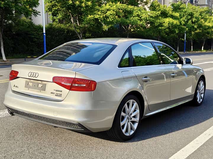 Audi A4L — фото 3