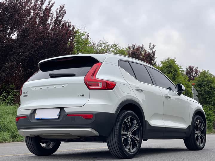 Volvo XC40 2021 T 4 WD — фото 7