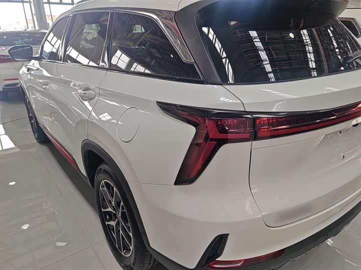 Changan CS75 PLUS 2022 1.5 T ATPremium — фото 11