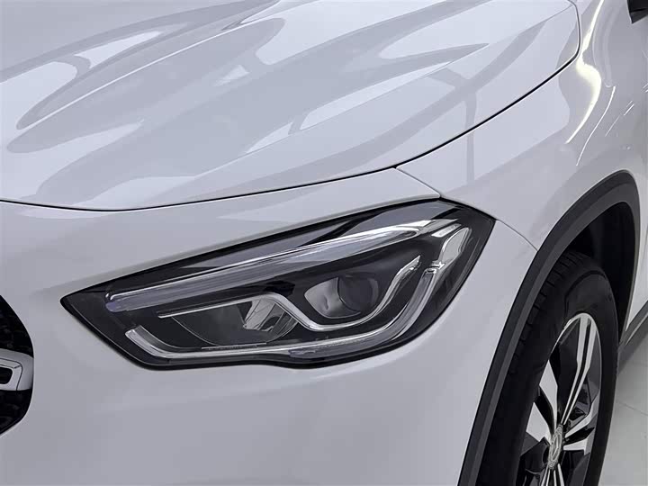 Mercedes-Benz GLA 2020 GLA 200 — фото 8