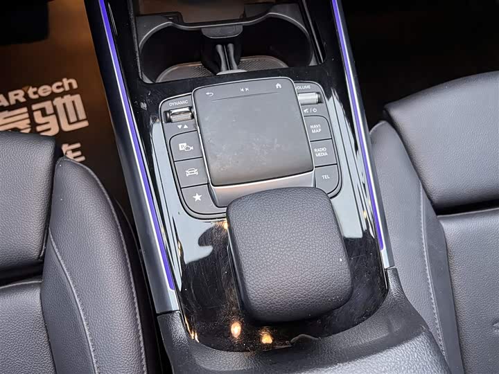 Mercedes-Benz GLA 2020 GLA 200 — фото 21