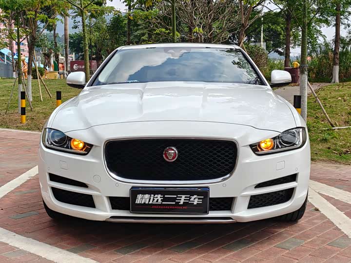 Jaguar XEL 2018 2.0 T 200 PS — фото 2