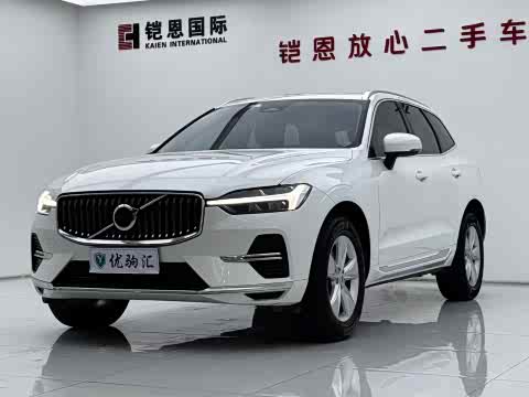 Volvo XC60 2022 B 5 4 WD — фото 21