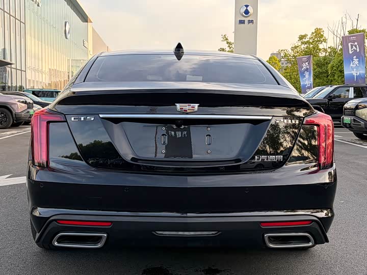 Cadillac CT5 2024 28 T Luxury Pro — фото 17