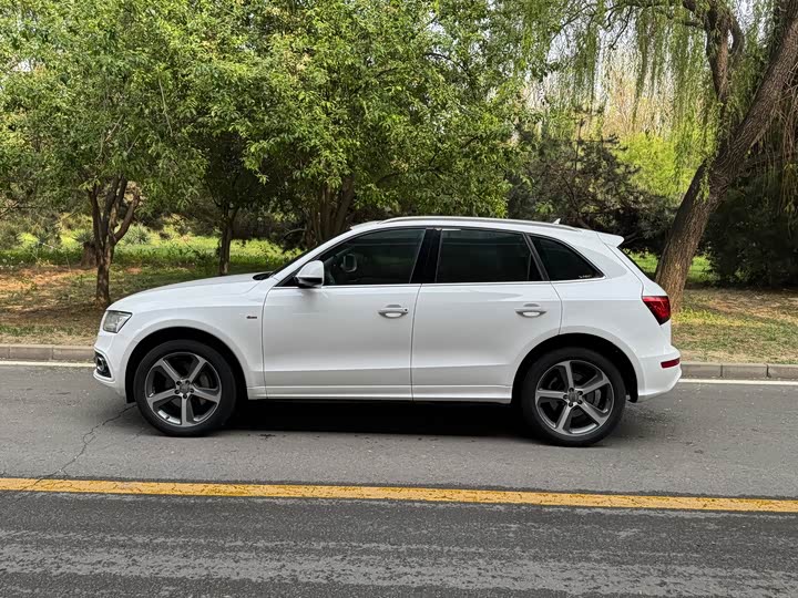 Audi Q5 2013 45 TFSI quattro Sport — фото 3