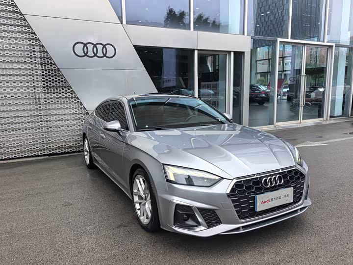 Audi A5 2021 Sportback 40 TFSI — фото 3