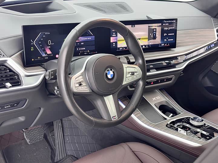 BMW X5 2023 x Drive 40 Li M — фото 13