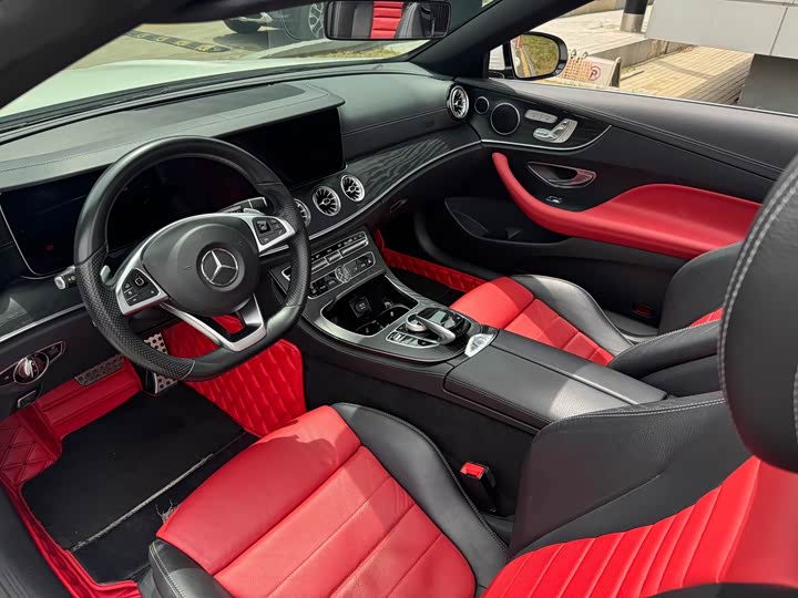 Mercedes-Benz E-Class 2018 E 200 4 MATIC — фото 6