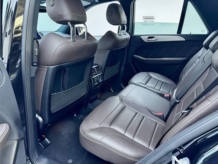Mercedes-Benz GLE 2015 AMG GLE 63 S 4 MATIC — фото 21
