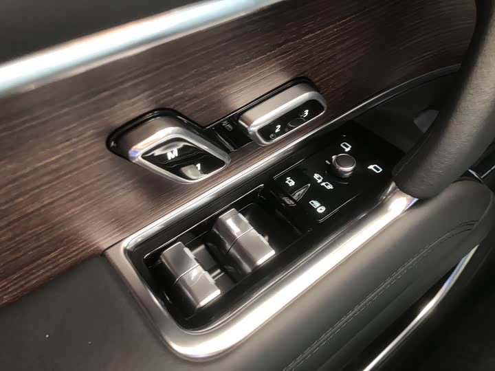 Land Rover Range Rover — фото 16