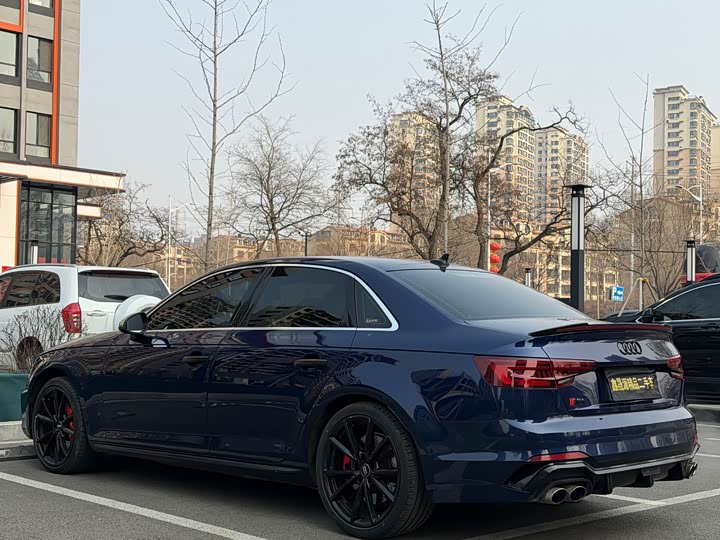 Audi S4 2018 S 4 3.0 TFSI — фото 17