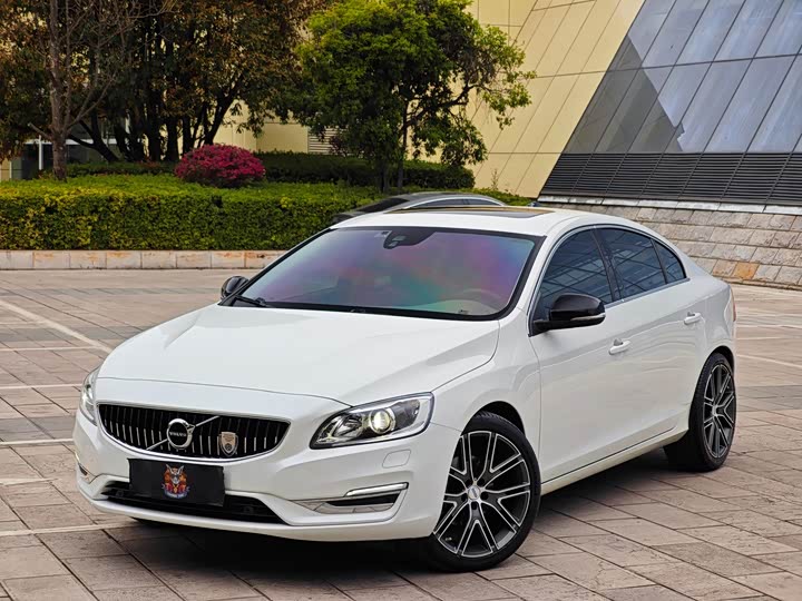 Volvo S60 2019 S 60 L T 5 — фото 1