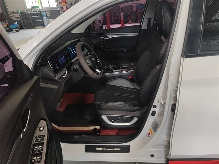 Changan CS75 PLUS 2022 1.5 T AT — фото 15