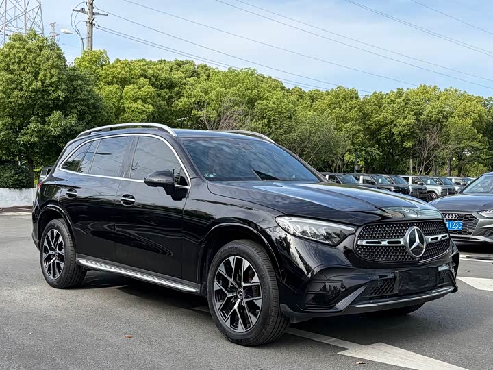 Mercedes-Benz GLC 2024 GLC 260 L 4 MATIC Luxury 5 — фото 3