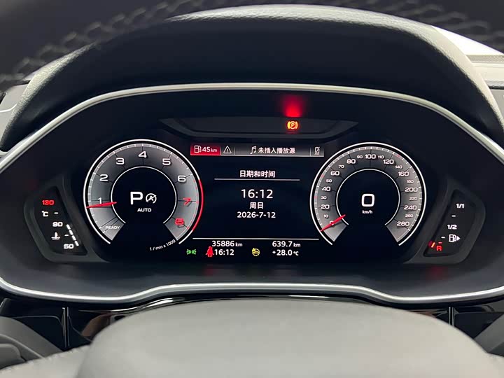 Audi Q3 40 TFSI стиль-динамик — фото 17