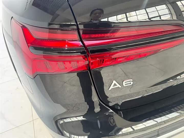 Audi A6 2025 allroad quattro 55 TFSI — фото 11