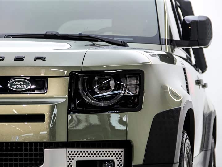 Land Rover Defender — фото 9