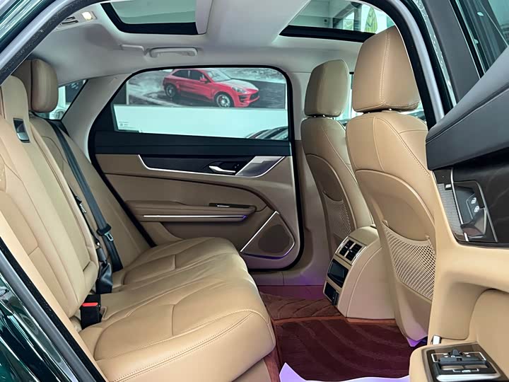 Jaguar XFL 2024 2.0 T P 250 2 WD — фото 12