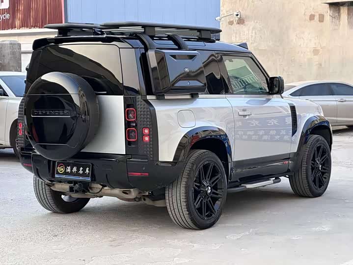 Land Rover Defender — фото 7