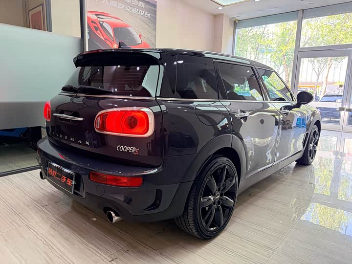 MINI Clubman — фото 3