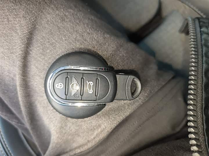 MINI Hatch — фото 15
