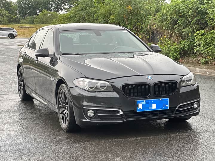 BMW 5 Series 525Li — фото 3
