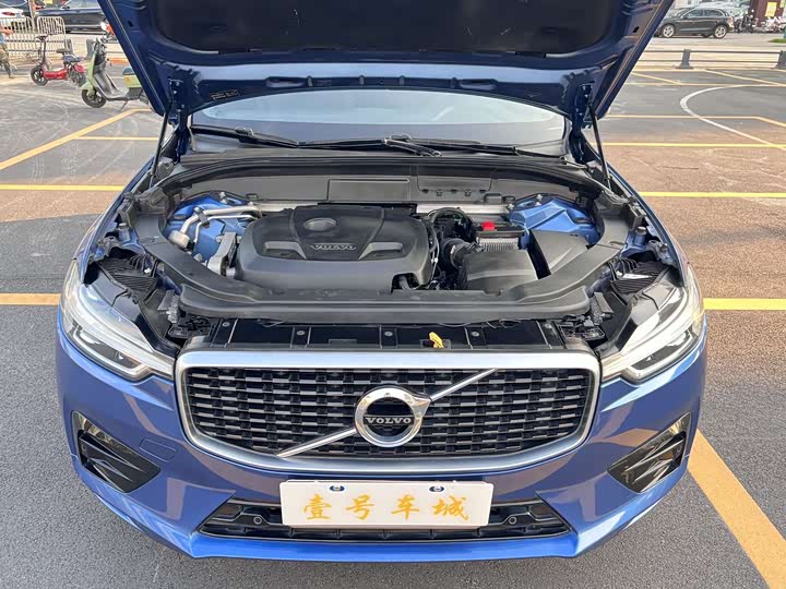 Volvo XC60 2020 T 5 4 WD — фото 7