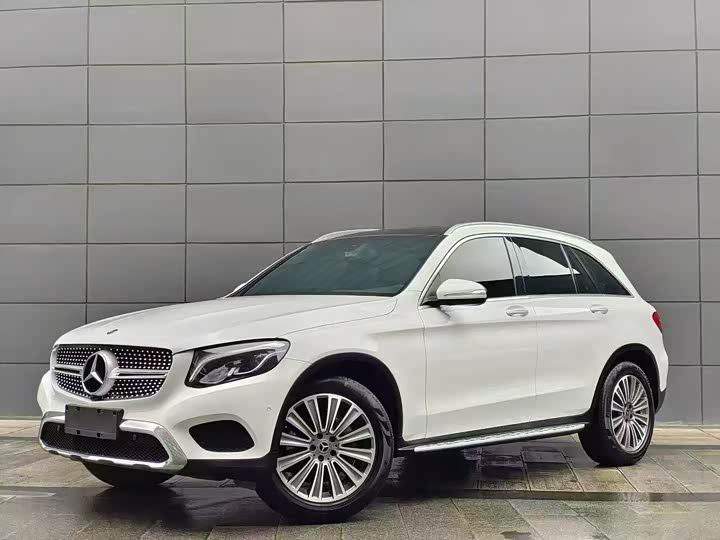 Mercedes-Benz GLC 2016 GLC 200 4 MATIC — фото 1