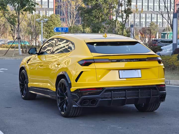 Lamborghini Urus 2018 4.0 T V 8 — фото 3