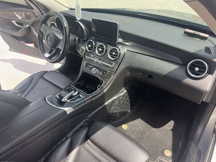 Mercedes-Benz C-Class 2015 C 180 L Sport — фото 10