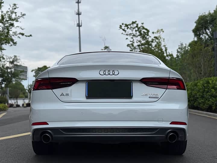 Audi A5 Sportback 40 TFSI стиль — фото 10