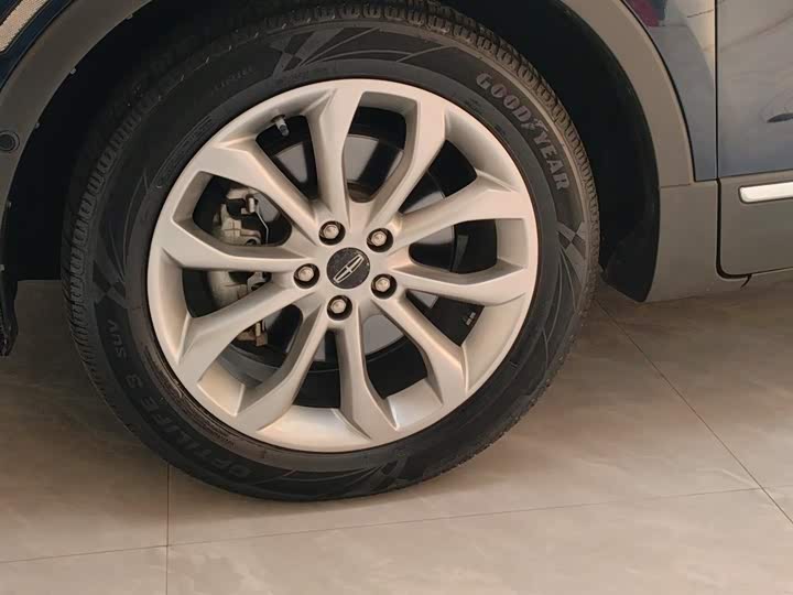 Lincoln MKC 2019 2.0 T 2 WD VI — фото 7