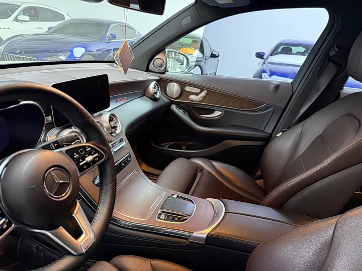 Mercedes-Benz GLC 260 L 4MATIC люкс — фото 5