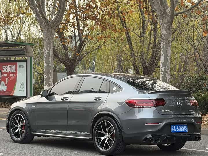 Mercedes-Benz GLC 2022 AMG GLC 43 4 MATIC SUV — фото 4