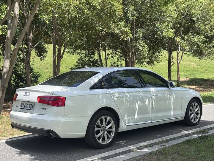 Audi A6L 30 FSI комфорт — фото 9
