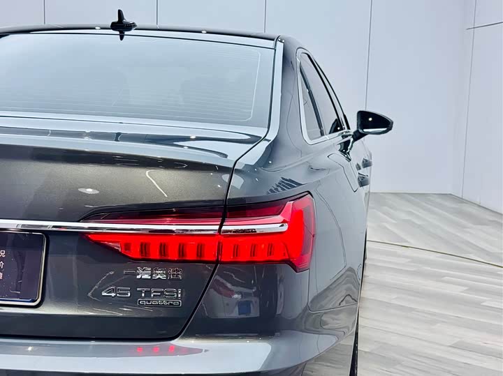 Audi A6L 2019 45 TFSI quattro — фото 28
