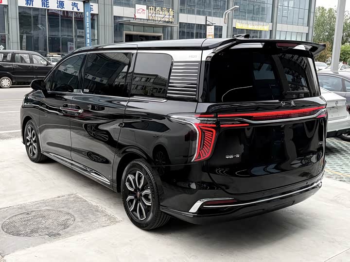 Hongqi HQ9 2023 2.0 T — фото 6