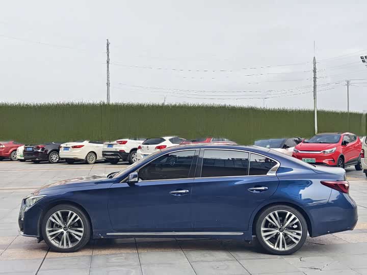 Infiniti Q50L 2022 2.0 T — фото 7